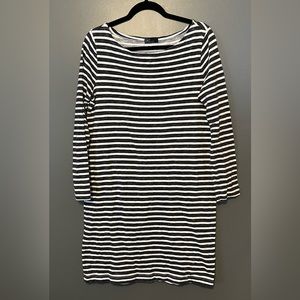 Gap shift dress size‎ medium